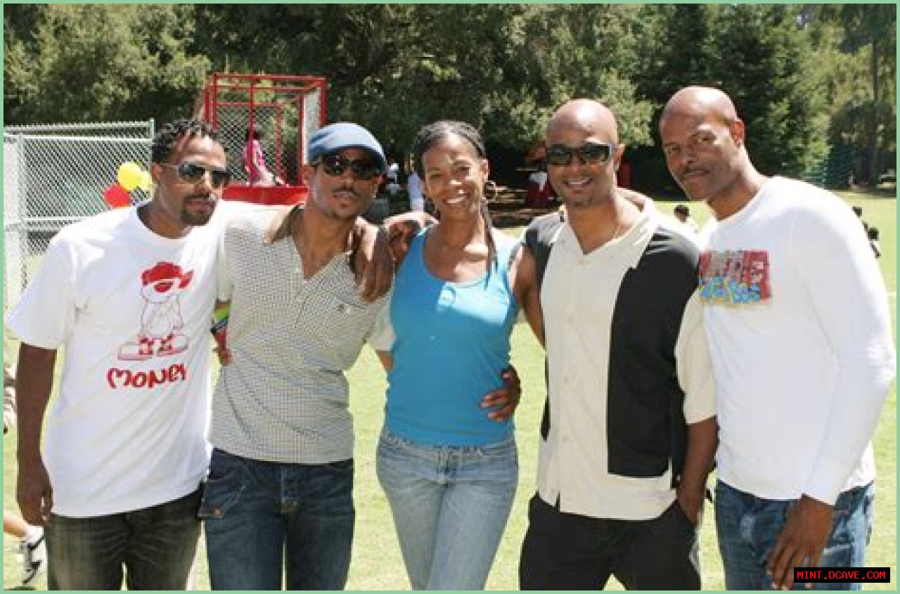 Dwayne Wayans: The Truth Behind His Alleged Drug Use